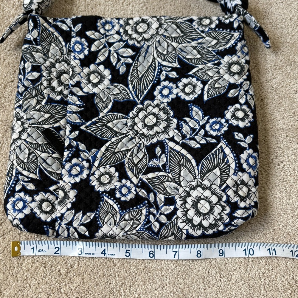 Vera Bradley Floral Black Blue & White Women's Medium Crossbody  or Shoulder Bag